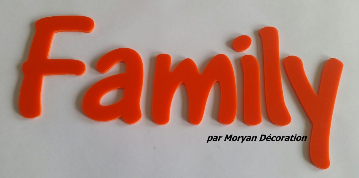 Plexiglas letter Familie, hoogte 20 cm