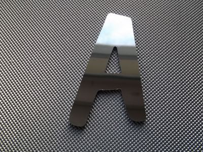 Decoratieve wandletter spiegel DOM CASUAL