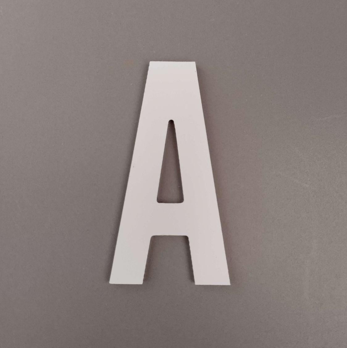 Metalen letter ALTERNATE GOTHIC