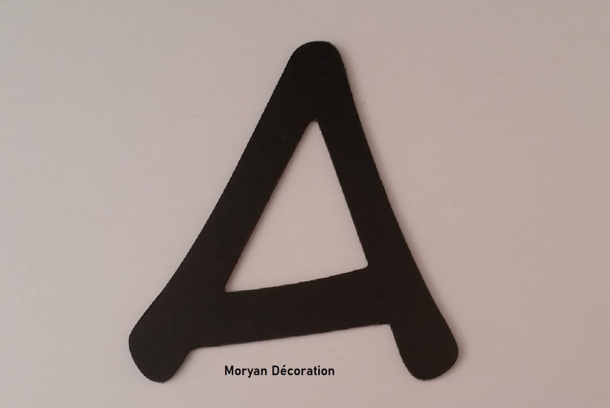 Plastic letter PVC zwart ANIME ACE