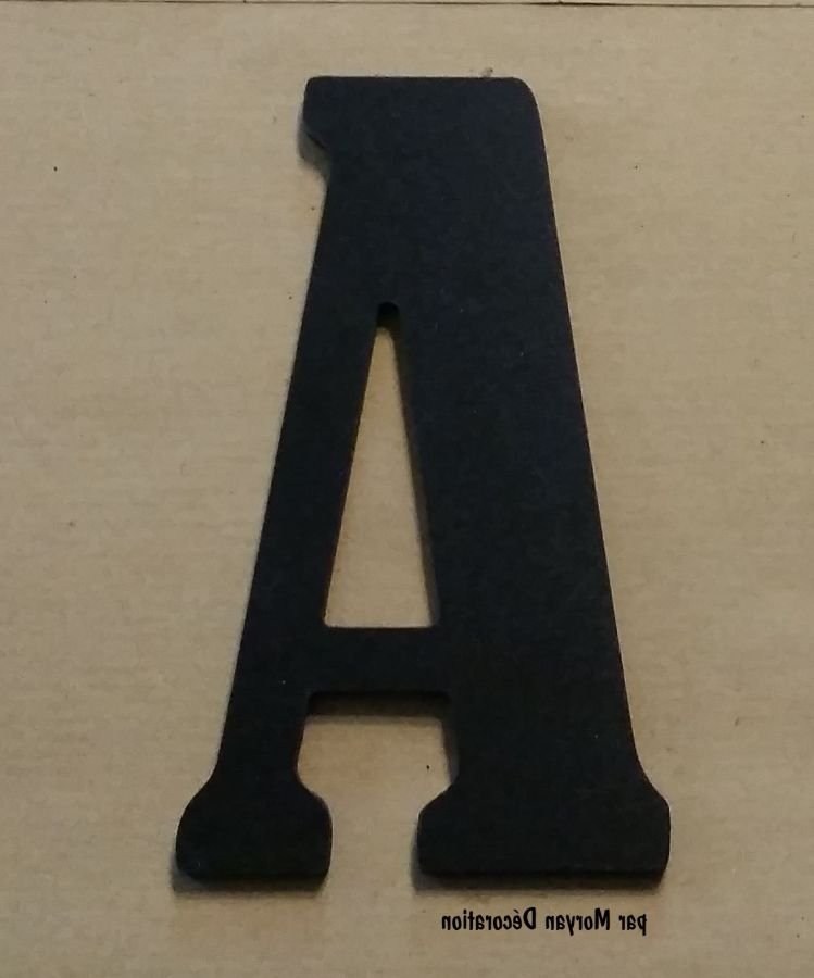 Plastic letter PVC zwart BERNARD CONDENSED