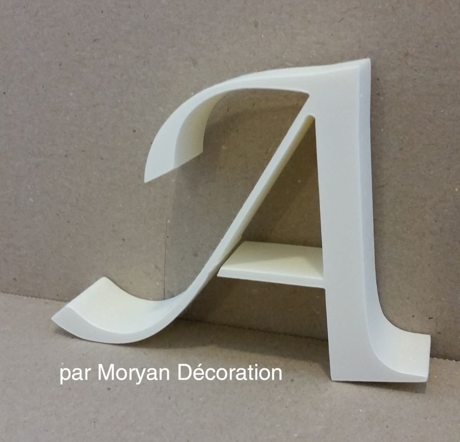 Polystyreen letter LUCIDA CALLIGRAPHY