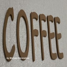 Decoratieve houten letter COFFEE