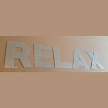 Decoratieve zinken letter RELAX 20 cm